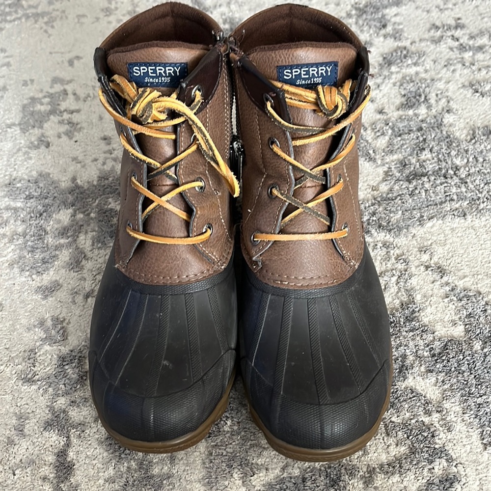 Sperry boots